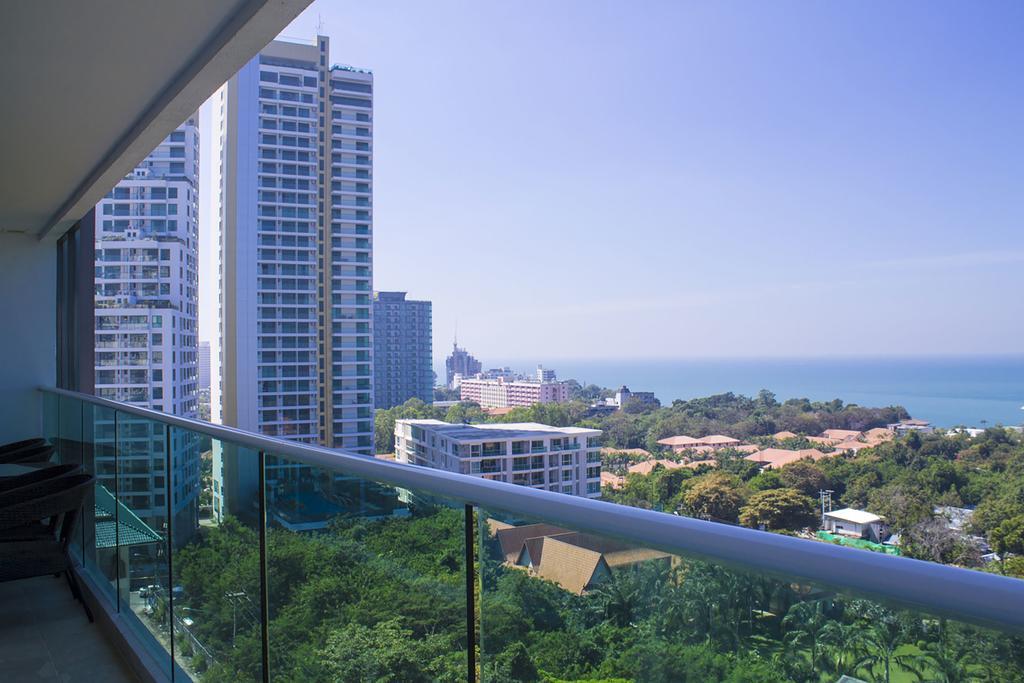 Cosy Beach View Condominium Pattaya Exterior photo